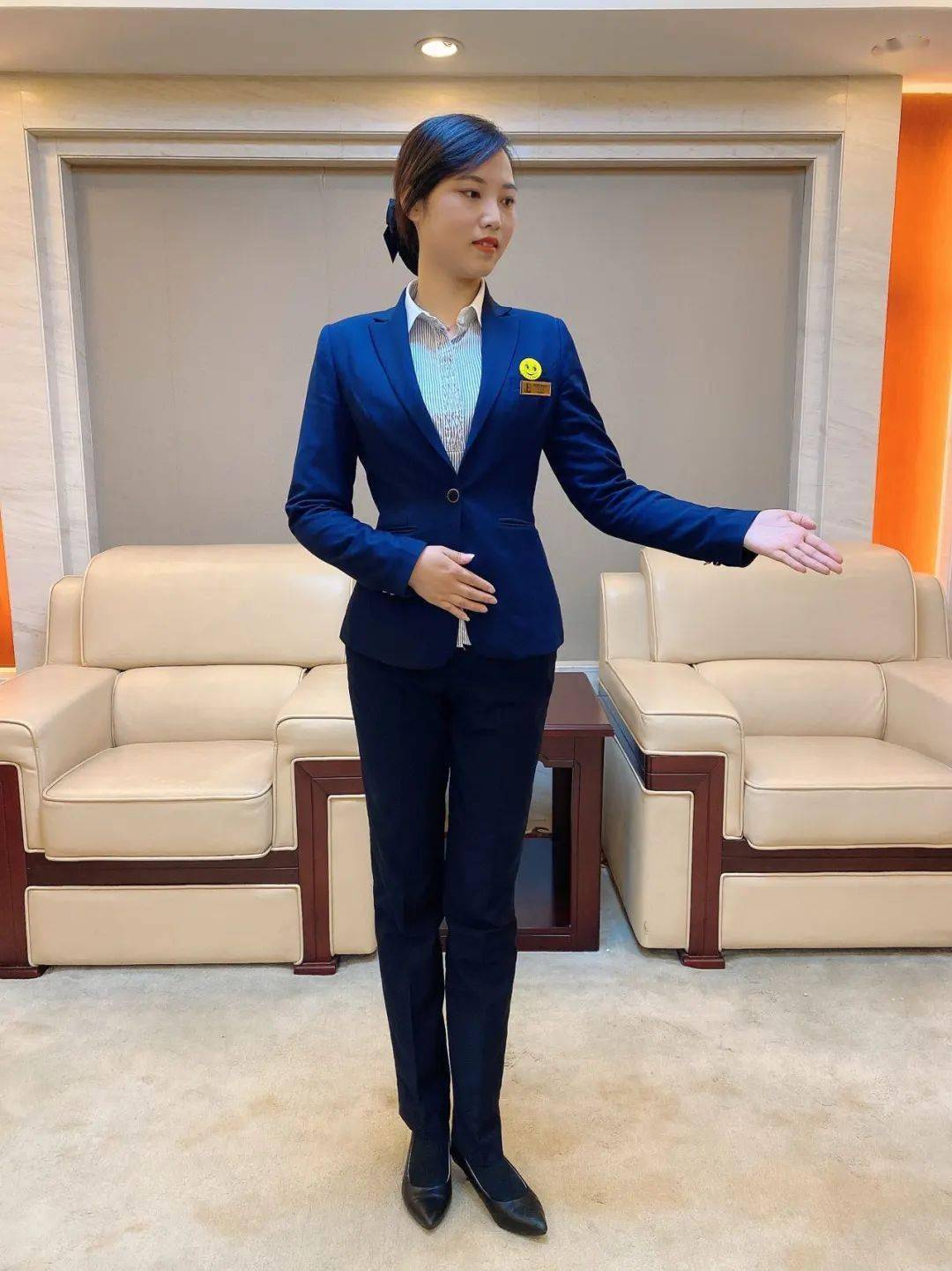 以禮塑形，以情暖心 長嶺接待會議中心開展全員服務禮儀培訓